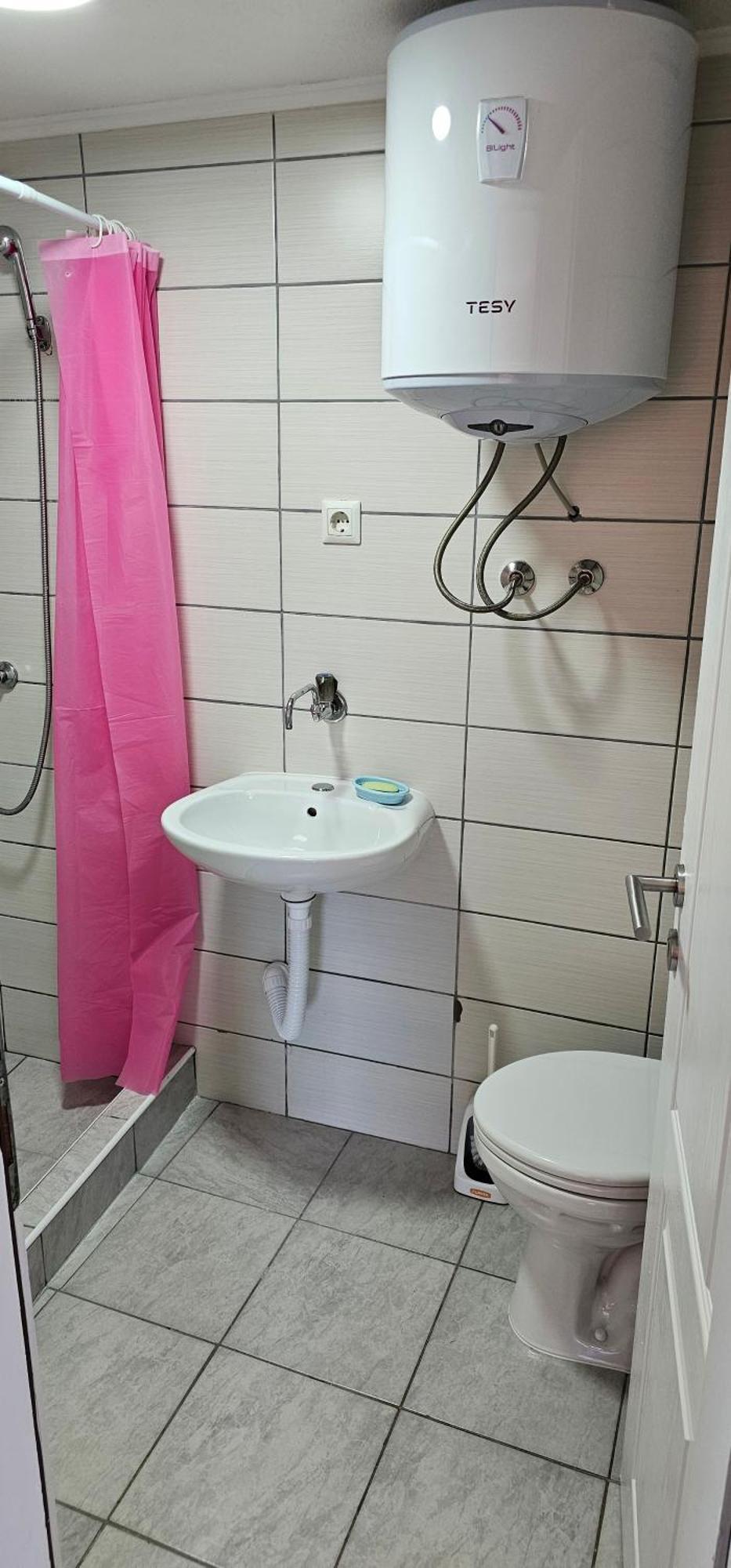 Apartmani Roki Tuzla Eksteriør billede