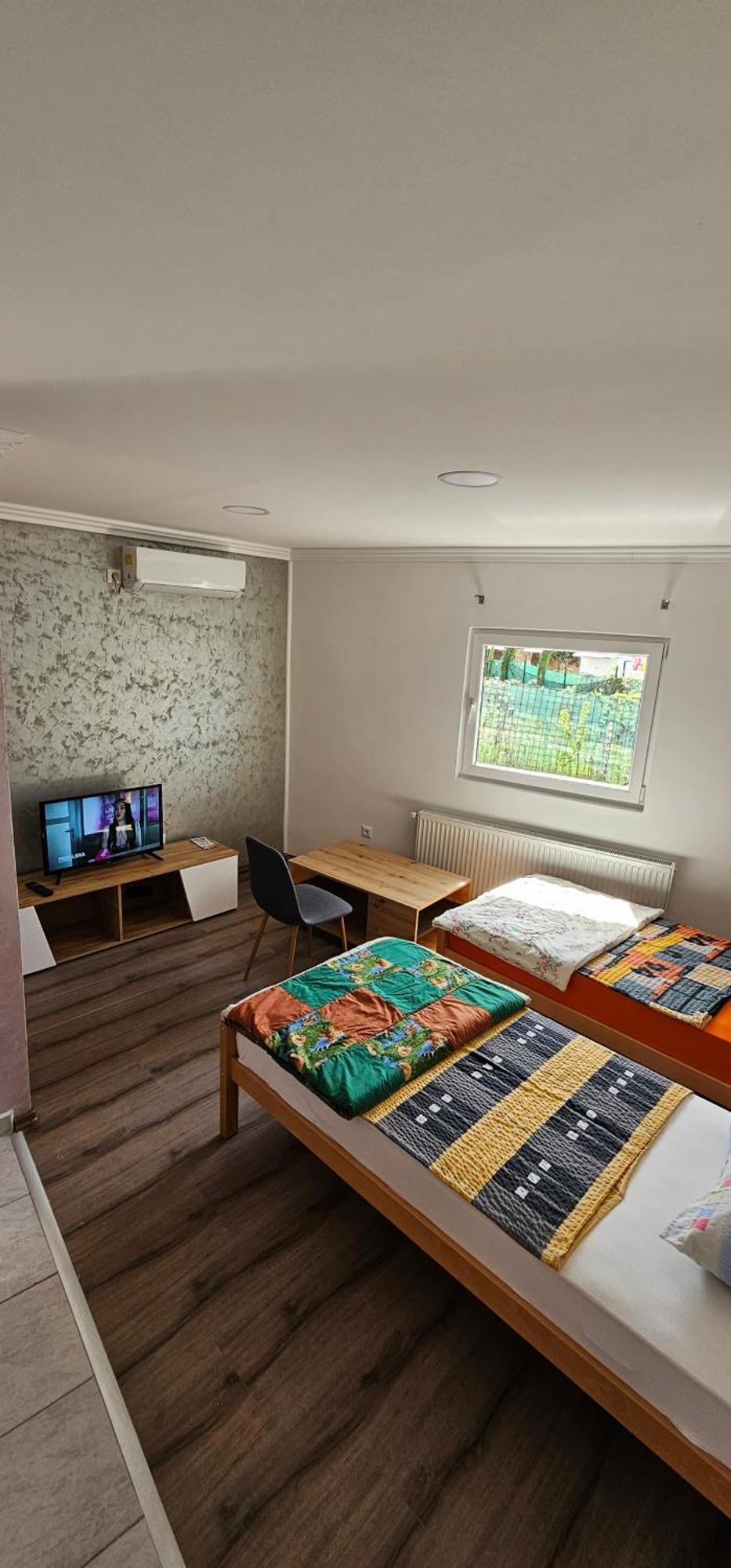 Apartmani Roki Tuzla Eksteriør billede